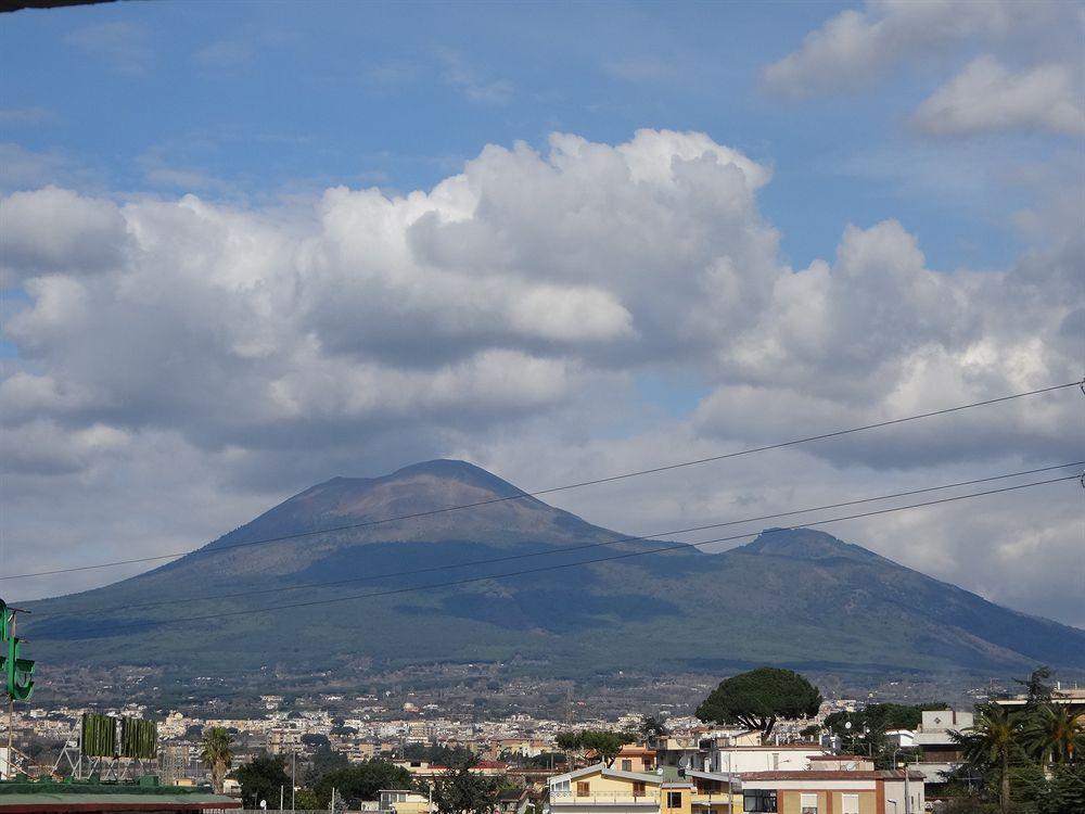 Vesuview Guest House Near The Ruins Pompei Esterno foto